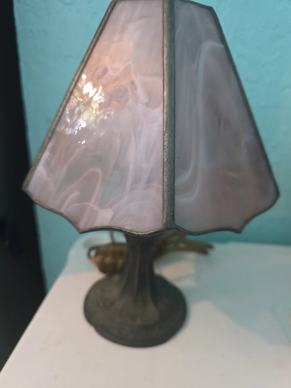 Classic Pink Stained Glass Table Lamp - Unbranded